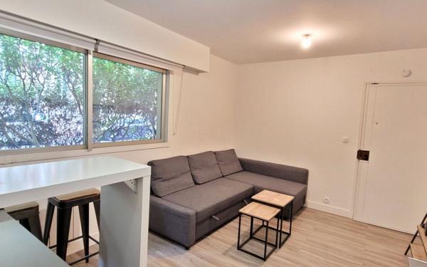 Appartement à louer    1 pièce • 17,73 m2 Issy-les-Moulineaux