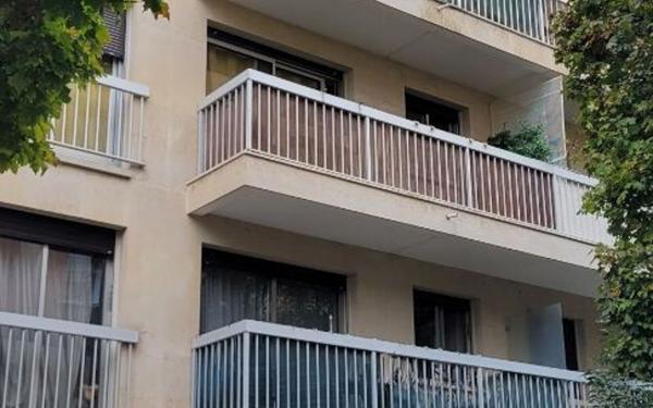 Appartement à louer    1 pièce • 17,73 m2 Issy-les-Moulineaux