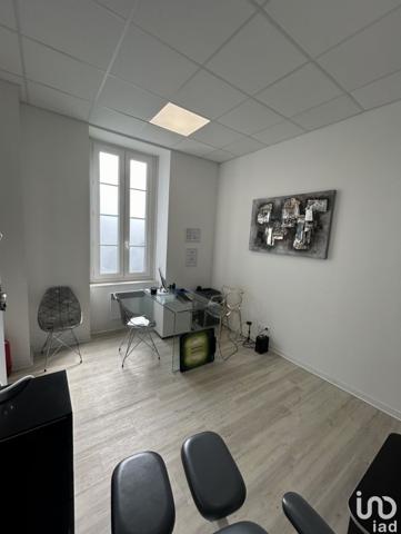 Location boutique/local commercial 35 m² Angoulême