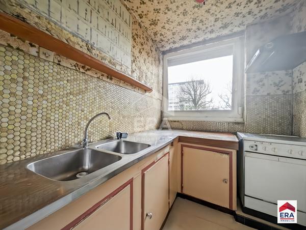 Appartement 3 chambres - 102 m2 - Terrasse - Garage fermé - Cave - Roubaix Barbieux