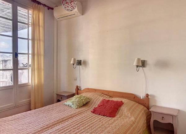 Appartement à vendre    3 pièces • 57 m2 La Cadière-d'Azur