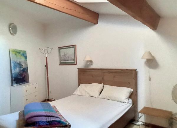 Appartement à vendre    3 pièces • 57 m2 La Cadière-d'Azur