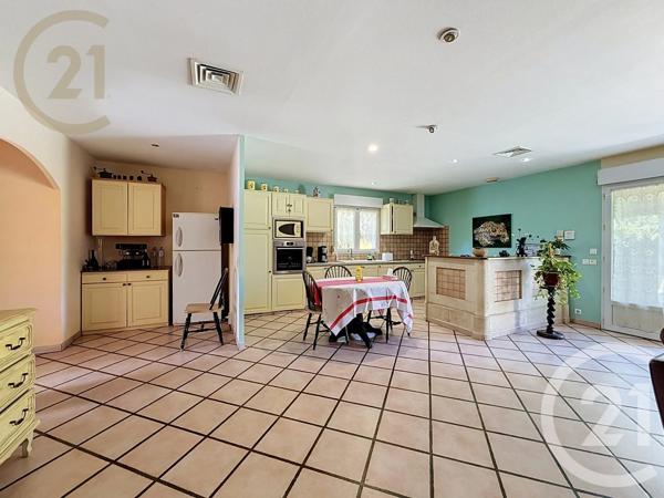 Maison à vendre  7 pièces - 185 m 2   FRONTIGNAN  - 34