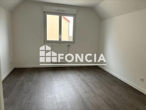 Location Maison 4 pièces 107.4 m² - 38 RUE FREDERIC CHOPIN Briare 45250