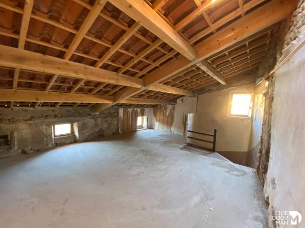 Maison - Vendu - 129 m² - COLLOBRIERES | The Door Man