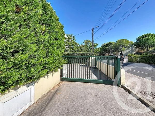 Parking à vendre  10 m 2   MONTPELLIER  - 34