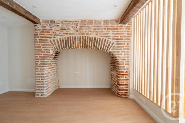 Appartement F1 à vendre  1 pièce - 28 m 2   ALBI  - 81
