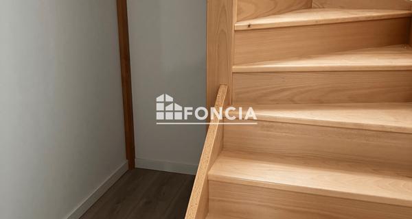 Location Appartement 4 pièces 81.8 m² - Lomme 59160