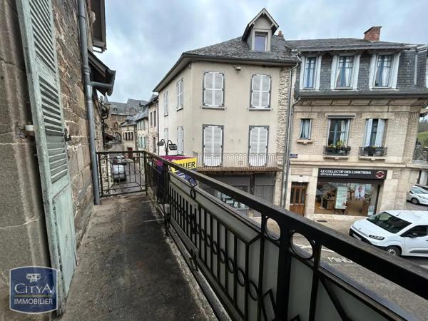 Appartement à louer 1 pièce 29.99m² Uzerche (19140)