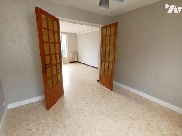 Appartement  avec garage et jardin