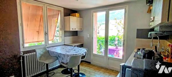 Appartement  avec garage et jardin