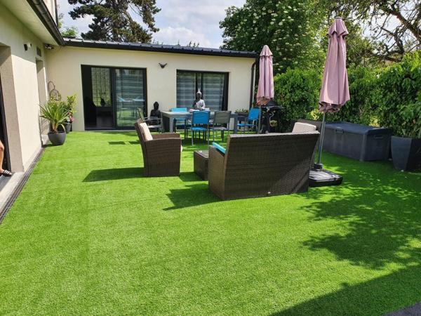 MAISON FAMILIALE RECENTE