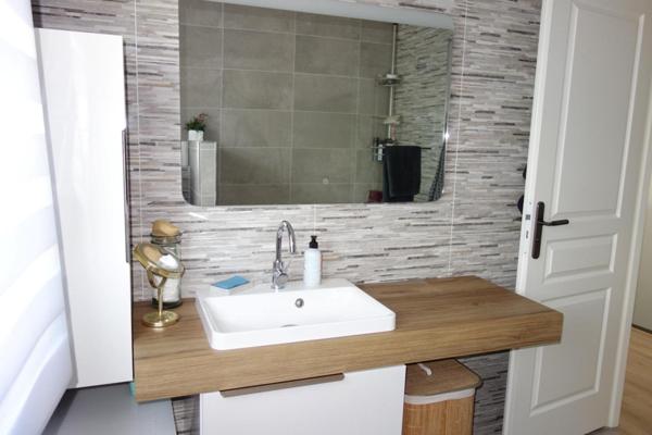 MAISON FAMILIALE RECENTE