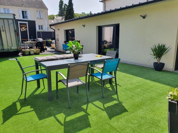 MAISON FAMILIALE RECENTE