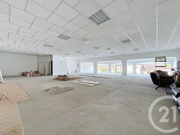 Immeuble à vendre  813 m 2   LAVAUR  - 81
