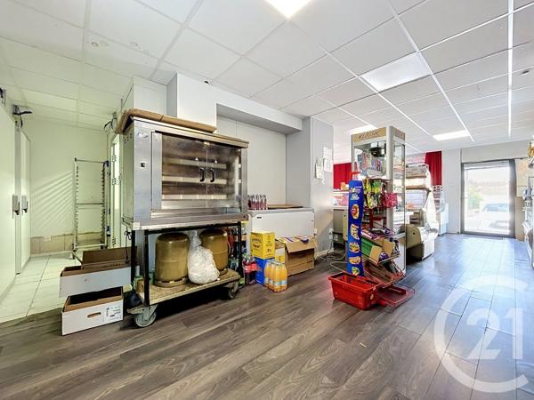 Immeuble à vendre  813 m 2   LAVAUR  - 81