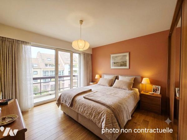 ANNECY PARMELAN-ALBIGNY, T3 de106 m² traversant, séjour avec cheminée, terrasse sud vue montagnes, 4