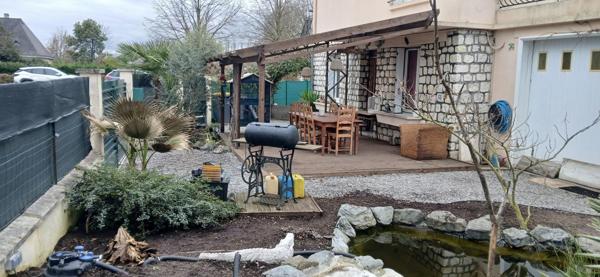 Maison sur 2 niveaux 3 chambres