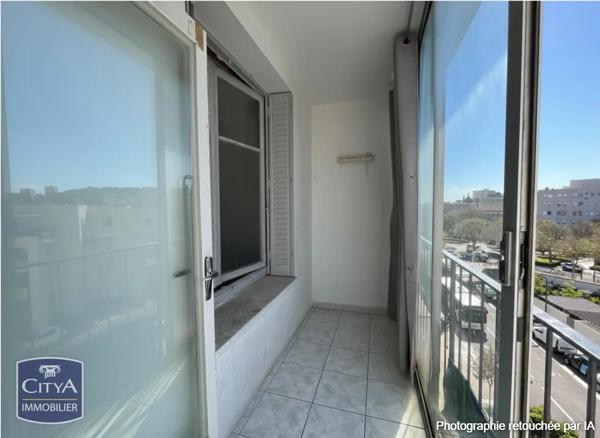 Appartement à vendre 3 pièces 52.3m² Nîmes (30900)