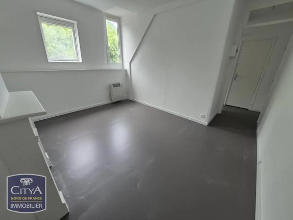 Appartement à louer 1 pièce 24.76m² Cambrai (59400)