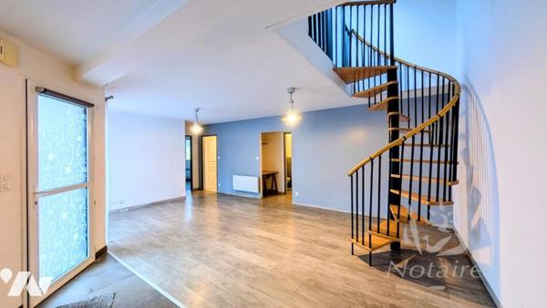 Maison contemporaine avec jardin clos – Plouescat hyper centre