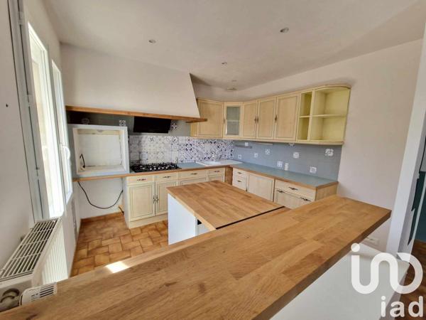 Maison 5 pièces de 85 m² à Saint-Benoît-sur-Loire (45730)