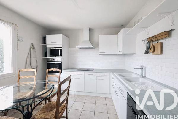 Maison à vendre 4 pièces 74 m² Le Luc