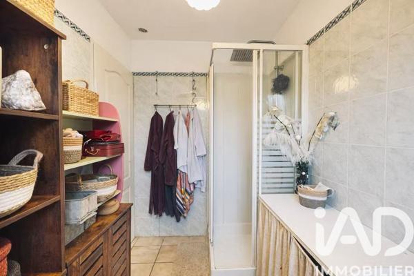 Maison à vendre 4 pièces 74 m² Le Luc