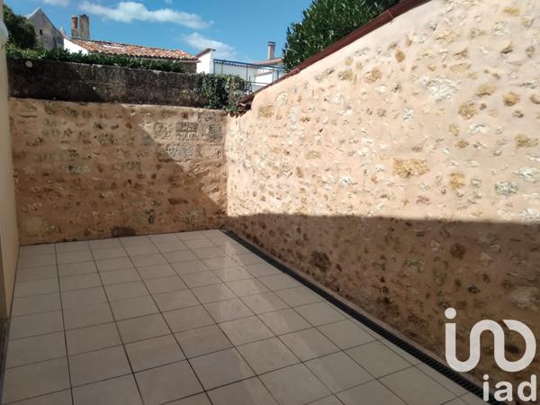 Maison à vendre 4 pièces 109 m² Saint-Just-Luzac