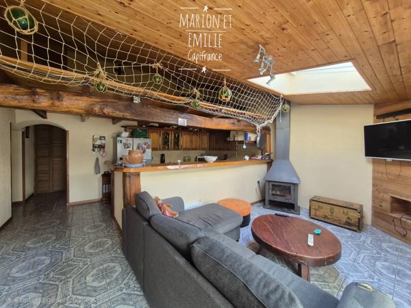 Maison à vendre 5 pièces SAINT SATURNIN DU BOIS (17) - Chabosse 3 chambres