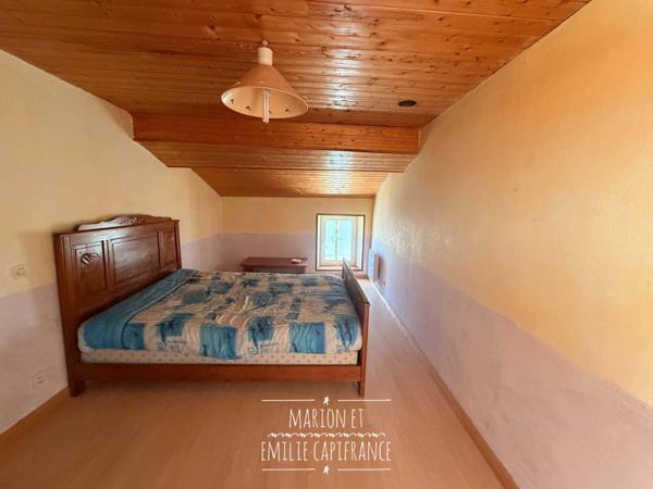 Maison à vendre 5 pièces SAINT SATURNIN DU BOIS (17) - Chabosse 3 chambres