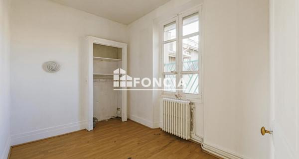 À vendre Maison 4 pièces 90 m² - Grenoble 38100