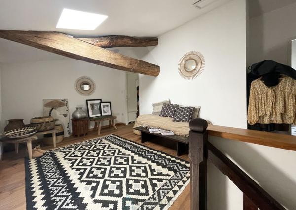 LONGERE DU 19ème DE 580 m² SUR UNE PARCELLE DE 2295 m²