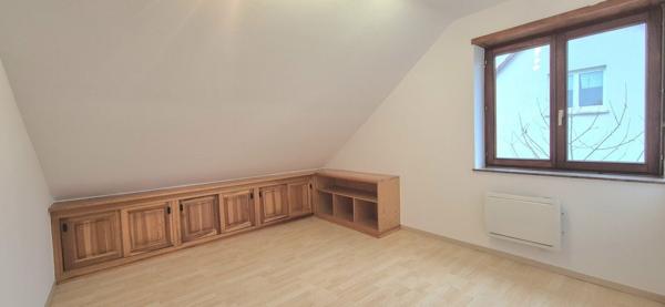 Maison 8 pièces, 170 m² .