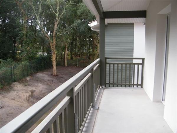 Appartement 3 pièces terrasse 2 places de parking