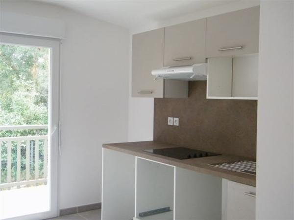 Appartement 3 pièces terrasse 2 places de parking