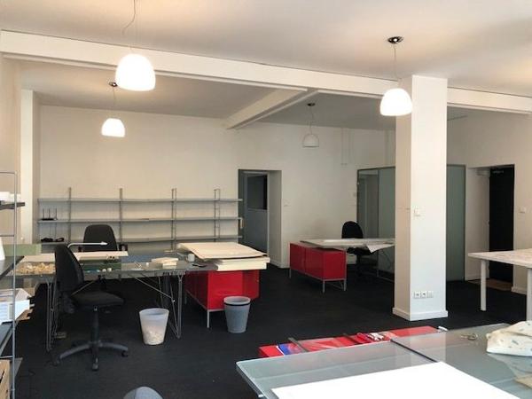 Local professionnel - Place Delille