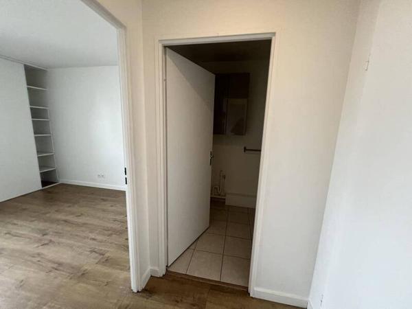 Appartement 2 pièces                                        - 44100 Nantes Réf : 12304