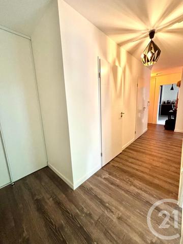 Appartement F4 à vendre  4 pièces - 81 m2 CLAYE SOUILLY - 77