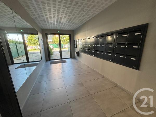 Appartement F4 à vendre  4 pièces - 81 m2 CLAYE SOUILLY - 77