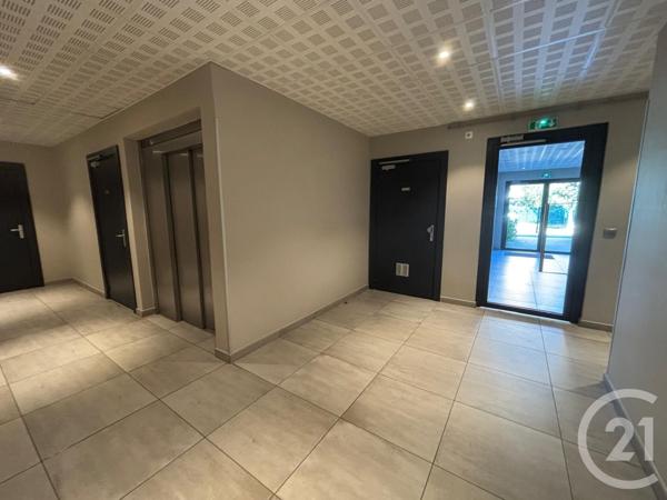 Appartement F4 à vendre  4 pièces - 81 m2 CLAYE SOUILLY - 77