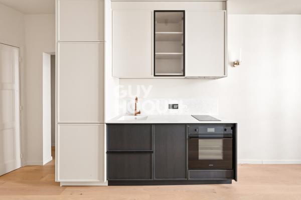 3 pièces rénové par architecte - 47.25 m² - Martyrs 09