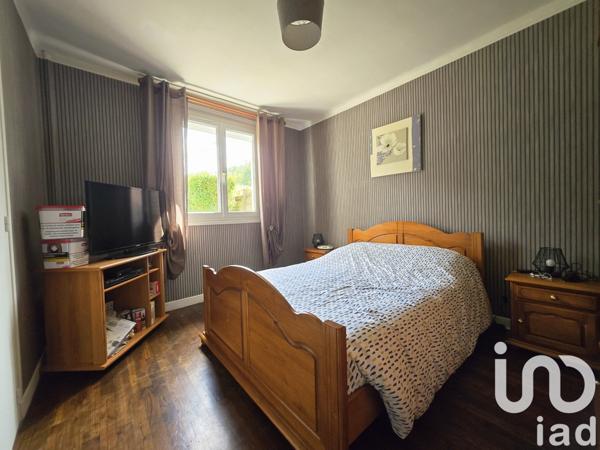 Maison 4 pièces de 79 m² à Cires-lès-Mello (60660)