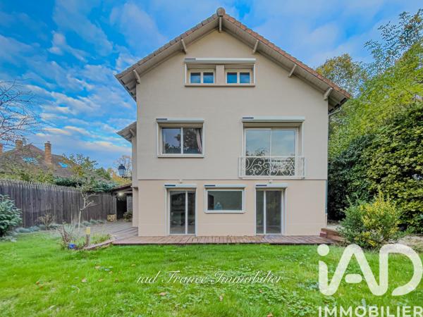 Maison à vendre 8 pièces 264 m² Les Loges-en-Josas