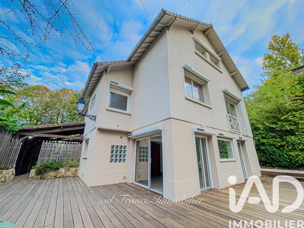 Maison à vendre 8 pièces 264 m² Les Loges-en-Josas