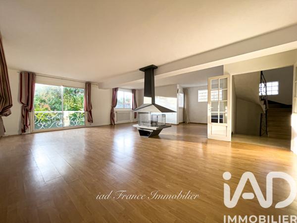 Maison à vendre 8 pièces 264 m² Les Loges-en-Josas