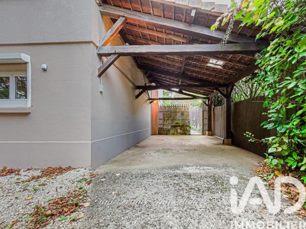 Maison à vendre 8 pièces 264 m² Les Loges-en-Josas