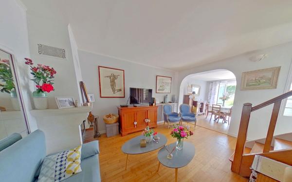 Maison à vendre    5 pièces • 91,88 m2 Montmorency