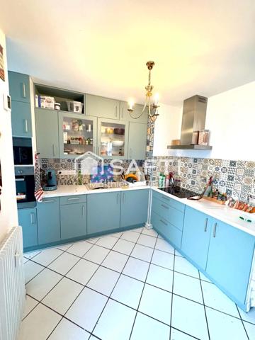 APPARTEMENT 80 M² à 250 m mer avec balcon cave gge