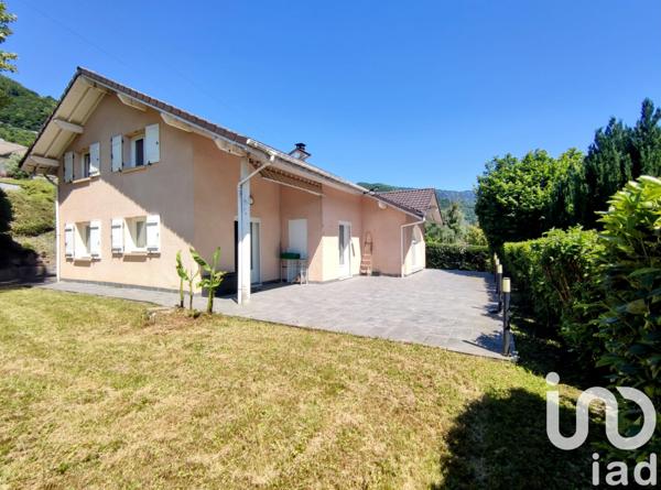 Maison à vendre 6 pièces 307 m² Cluses